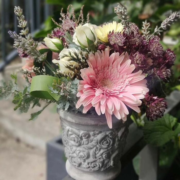 Composition florale Rose & Blanc – Image 2
