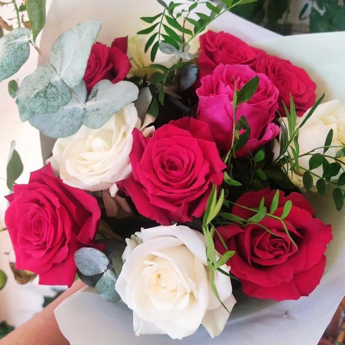 Bouquet Rouge & Blanc – Image 2