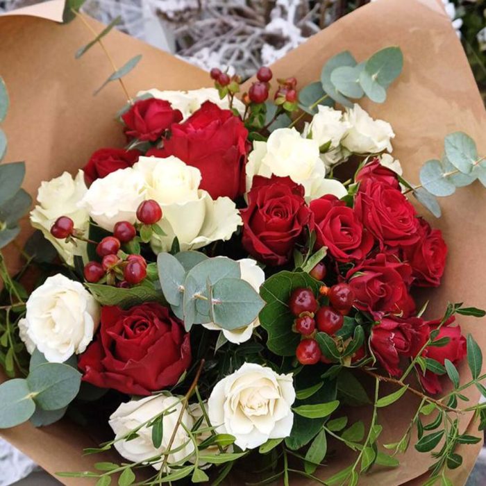 Bouquet Rouge & Blanc – Image 2