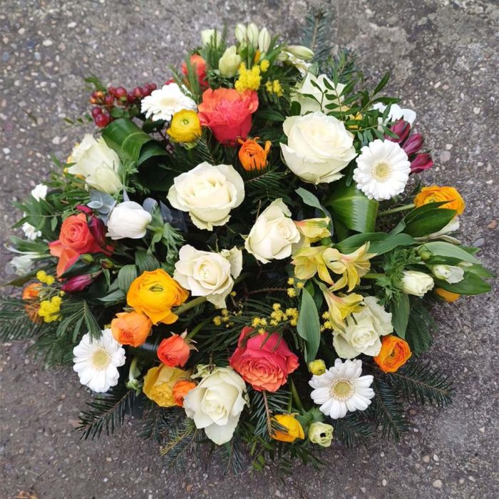 Coussin fleuri