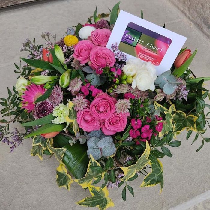 Coussin fleuri – Image 5