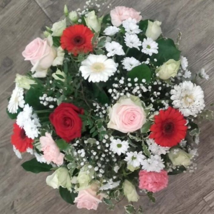 Coussin fleuri – Image 2